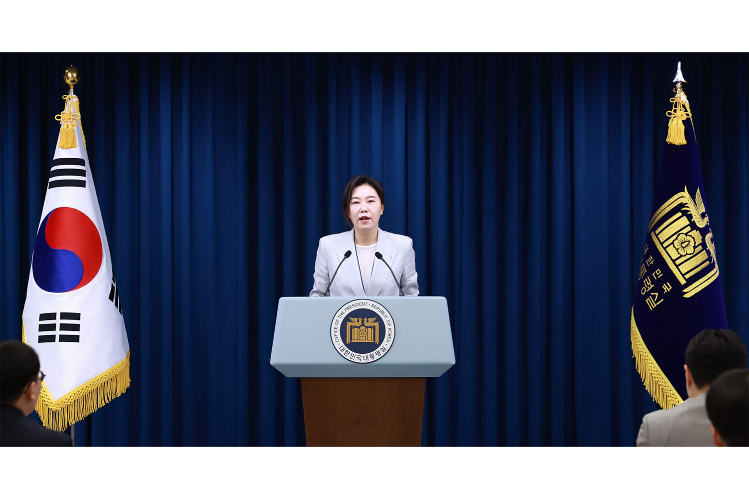 25분간 이어진 한일 정상 간 첫 통화…李, “상생의 방향 찾길 기대”