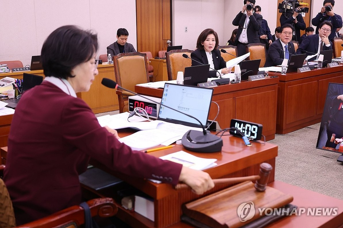 여야 '10·15 부동산 정책' 실효성 놓고 격돌...국토부 “공급 부족이 문제”