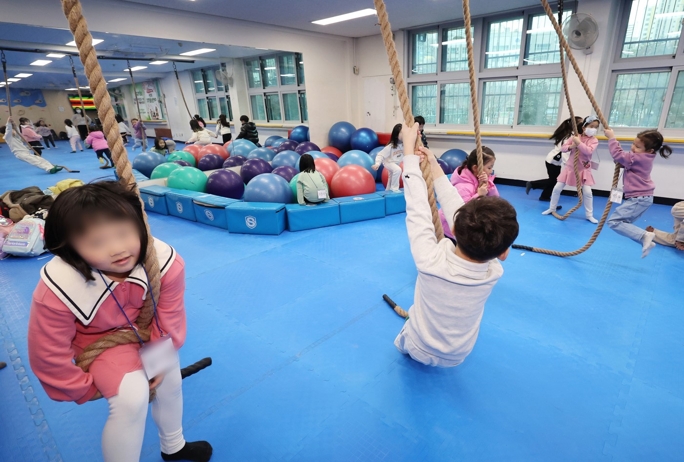 학교 3곳 중 1곳만 전문상담교사 배치..."양적·질적 역량 증대 정책 필요"