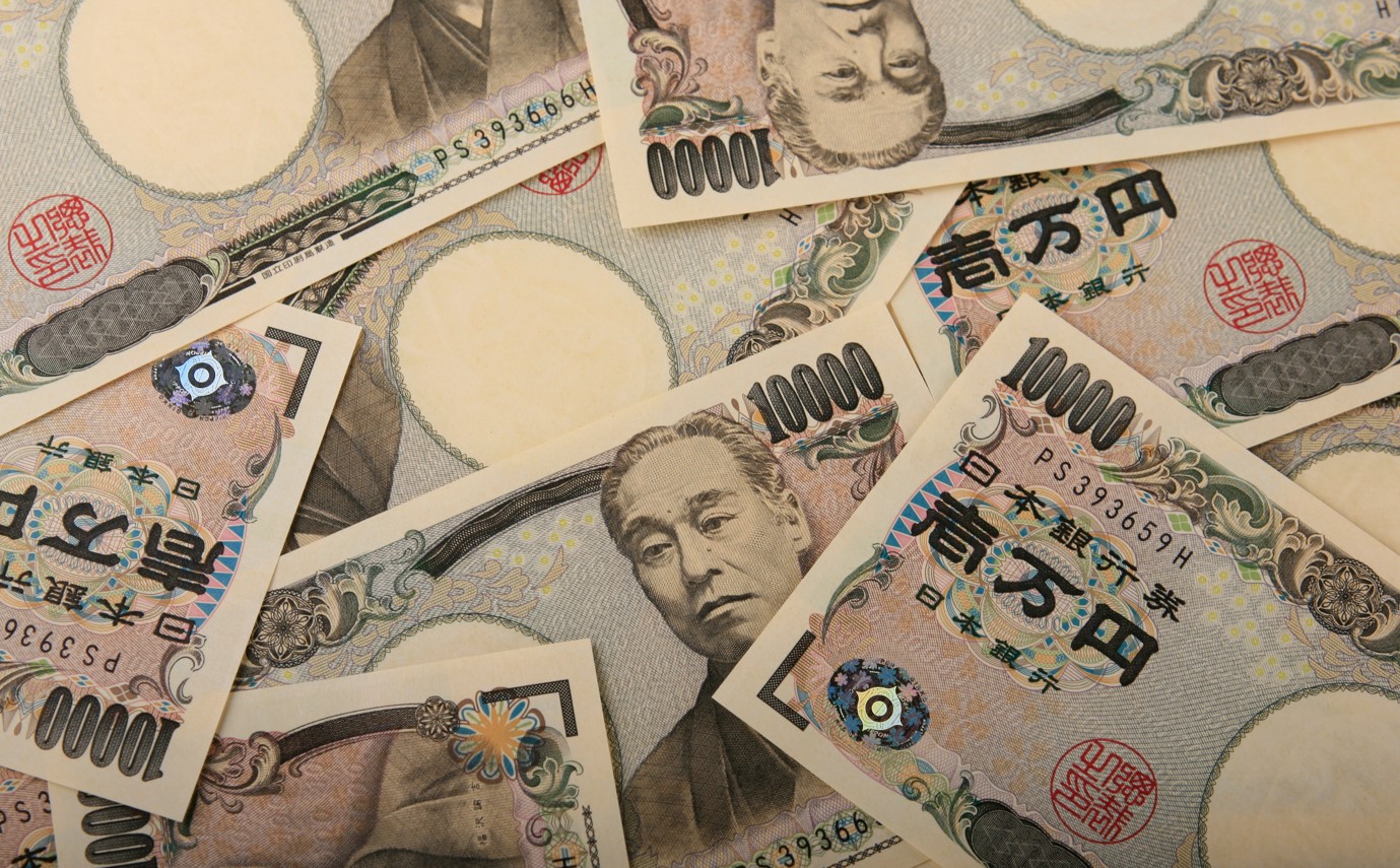 일본, 17년 만 금리인상...증권가 "당분간 엔화약세"