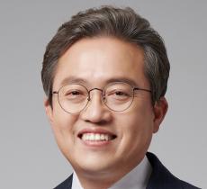 더불어민주당 송기헌 국회의원(강원 원주을 ‧ 3선)은 26일 첨단‧고부가가치 산업육성에 필요한 핵심정보인 공간정보 이‧활용을 제한하는 각종 규제를 정비하는 ‘국가공간정보 기본법’ 일부개정법률안을 발의했다고 밝혔다. 사진=송기헌 의원실